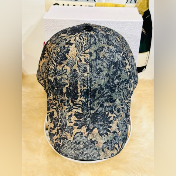 ๐ฅ CHRISTIAN DIOR Toile De Jouy Cap Large 59-60 with COA - Picture 7 of 17